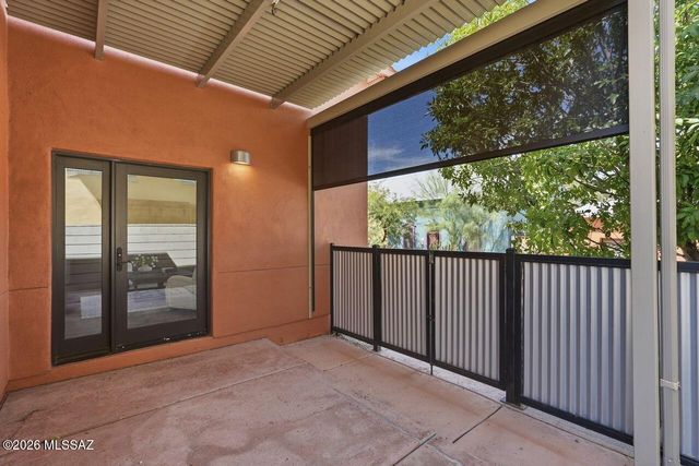 662 S Mordasini Place, Tucson, AZ 85701