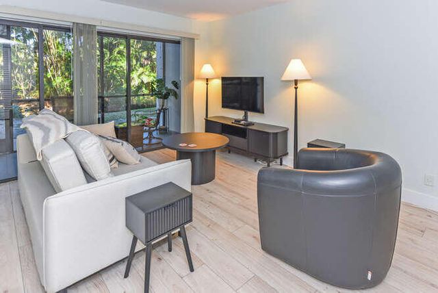 1605 S Us Highway 1 E103, Jupiter, FL 33477