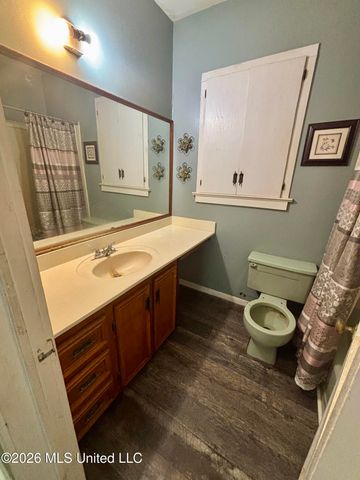 5236 Menge Avenue, Pass Christian, MS 39571