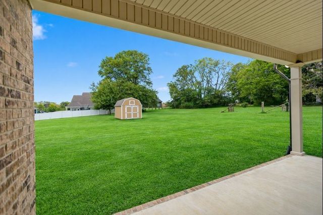 248 Doak Rd, Manchester, TN 37355