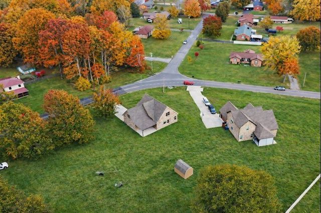 248 Doak Rd, Manchester, TN 37355