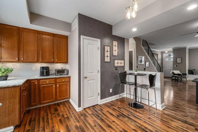 789 Northwest Boulevard, G, Columbus, OH 43212