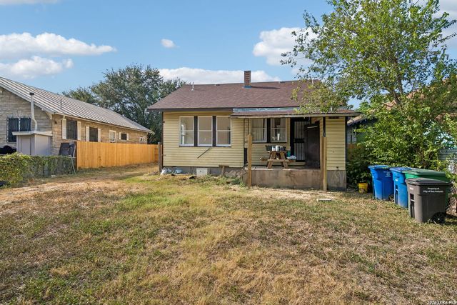 637 Canton, San Antonio, TX 78202