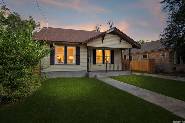 637 Canton, San Antonio, TX 78202