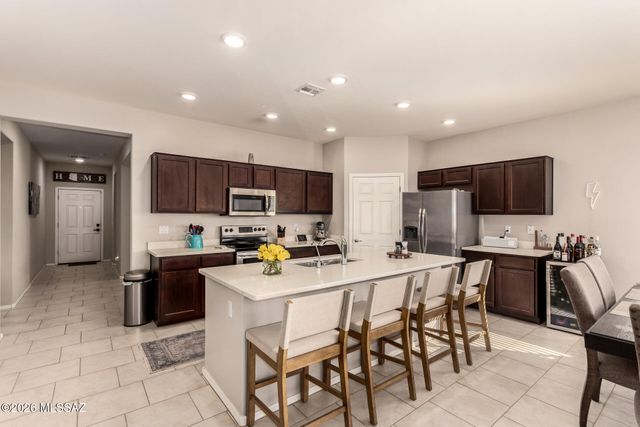 12446 W Reyher Farms Loop, Marana, AZ 85653