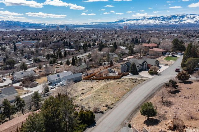 5530 High Rock Way, Sparks, NV 89431