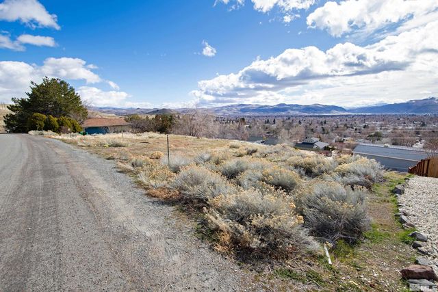 5530 High Rock Way, Sparks, NV 89431