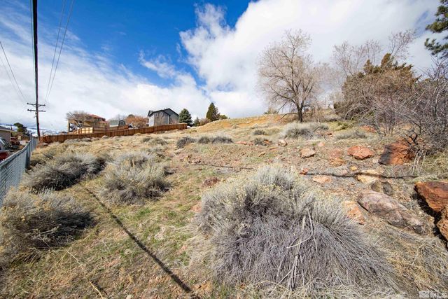 5530 High Rock Way, Sparks, NV 89431