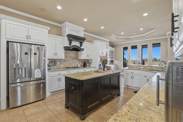 15701 Kyles Court, El Reno, OK 73036