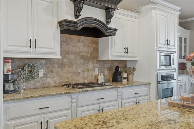 15701 Kyles Court, El Reno, OK 73036