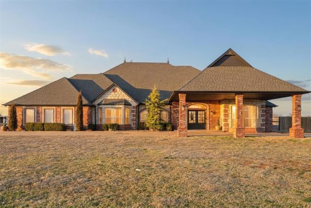 15701 Kyles Court, El Reno, OK 73036