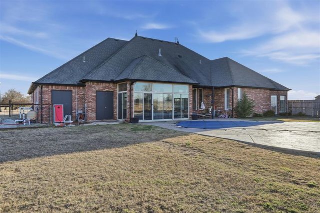 15701 Kyles Court, El Reno, OK 73036