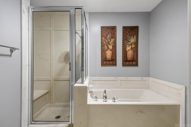 19801 Mallard Cove, Little Rock, AR 72210