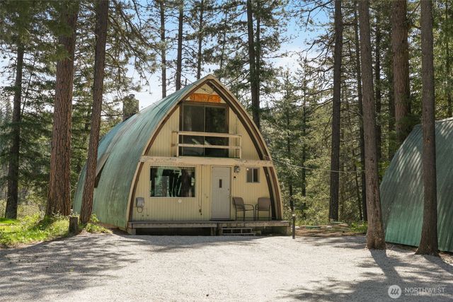 2514 Kinnikinnick Drive, Leavenworth, WA 98826