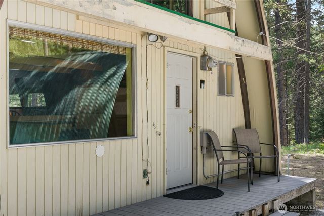 2514 Kinnikinnick Drive, Leavenworth, WA 98826