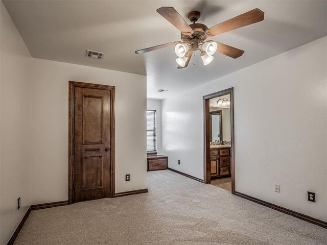 3632 Hunters Creek Road, Edmond, OK 73003