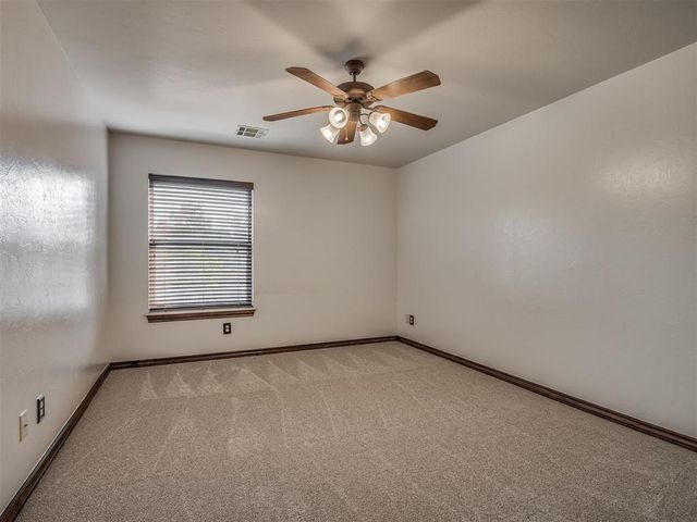 3632 Hunters Creek Road, Edmond, OK 73003