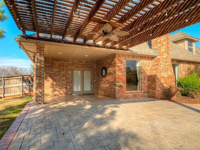 3632 Hunters Creek Road, Edmond, OK 73003