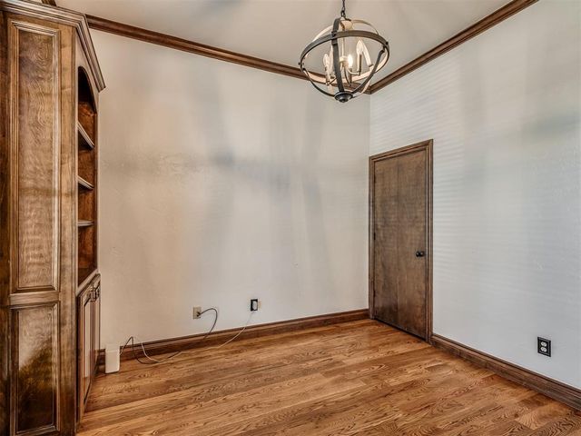 3632 Hunters Creek Road, Edmond, OK 73003