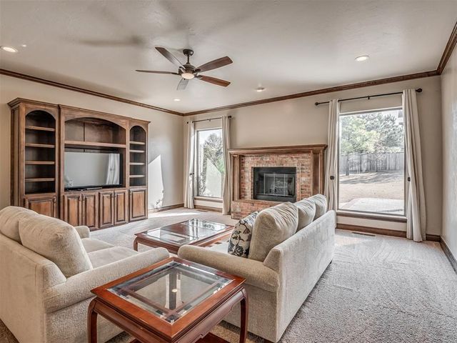 3632 Hunters Creek Road, Edmond, OK 73003