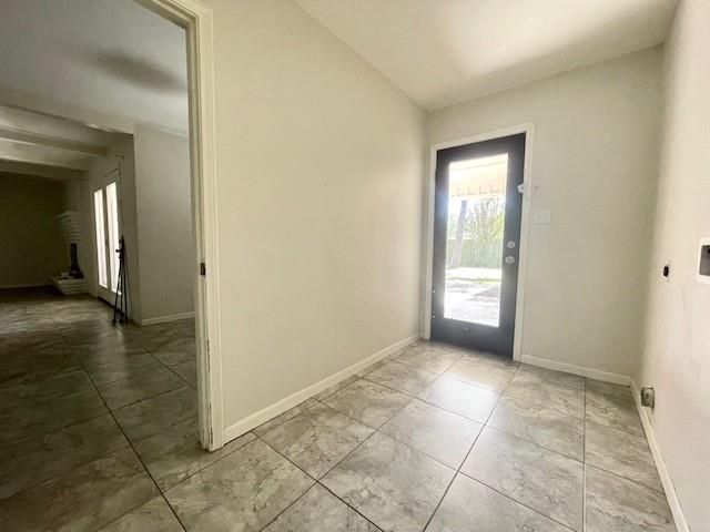 2708 Encino Avenue, Bay City, TX 77414