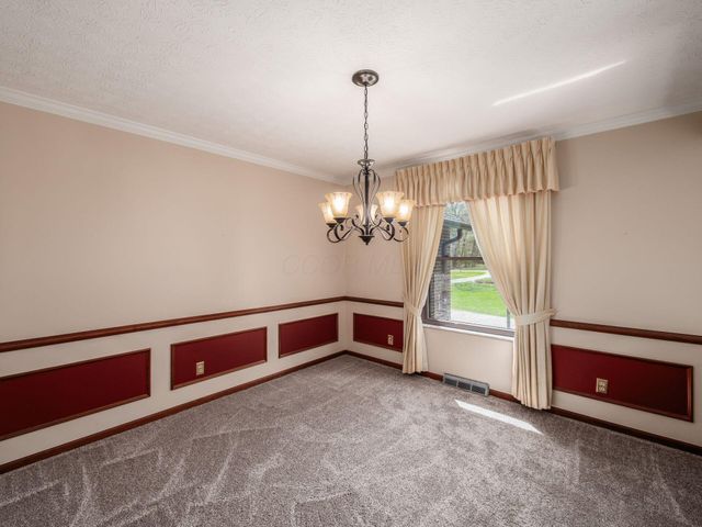 2434 Carriage Road, Powell, OH 43065