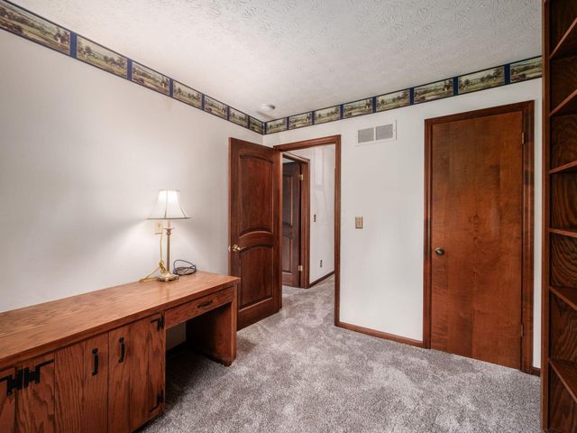 2434 Carriage Road, Powell, OH 43065