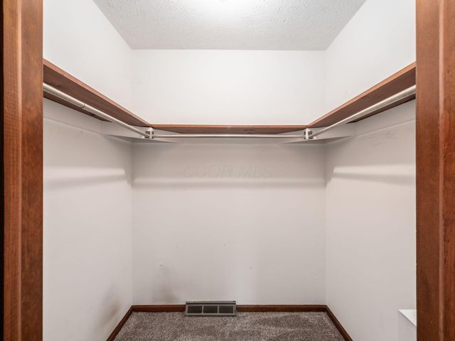 2434 Carriage Road, Powell, OH 43065
