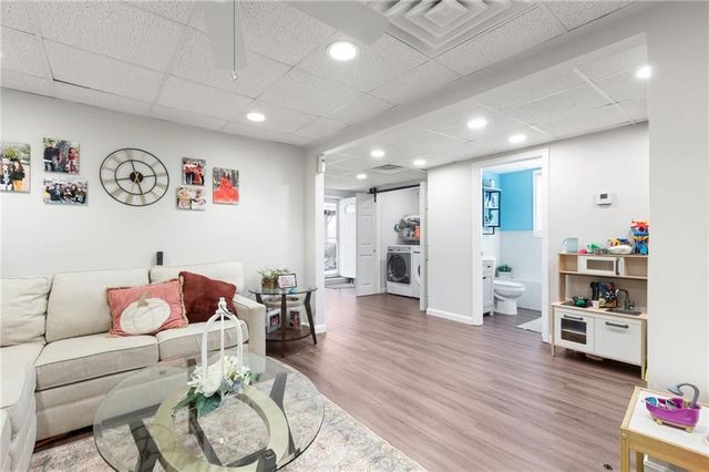 16 Marconi Street, Providence, RI 02909