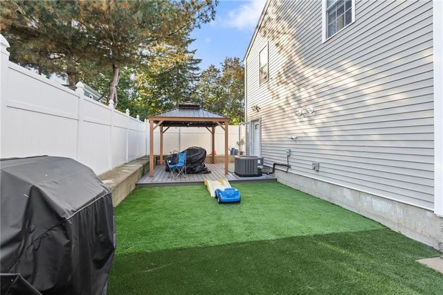 16 Marconi Street, Providence, RI 02909