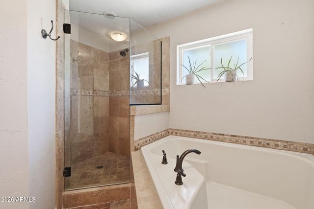 1721 W WELDON Avenue, Phoenix, AZ 85015