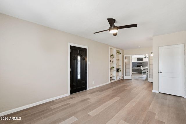 1721 W WELDON Avenue, Phoenix, AZ 85015