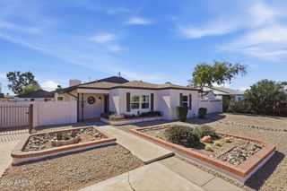 1721 W WELDON Avenue, Phoenix, AZ 85015