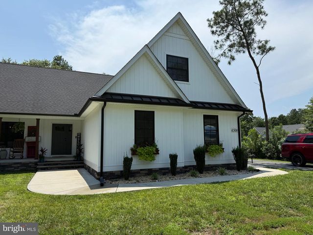 6500 PLEASANT DR, Laurel, DE 19956