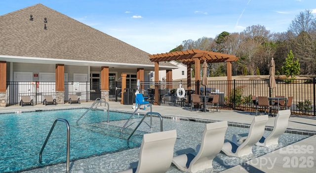 525 Wayforth Road NW B3TH, Concord, NC 28027