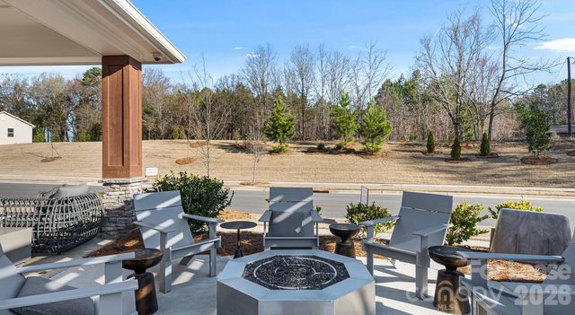 525 Wayforth Road NW B3TH, Concord, NC 28027