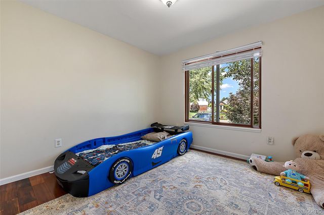 12862 Beechnut Drive, Sterling Heights, MI 48313