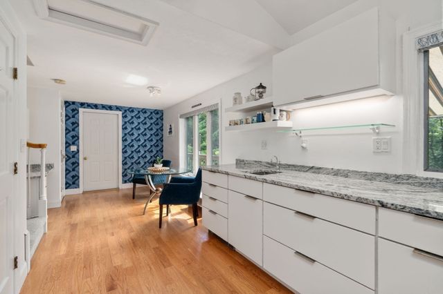 138 Sand Hill Rd, Groton, MA 01450