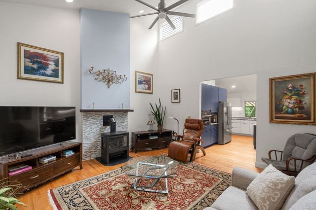 138 Sand Hill Rd, Groton, MA 01450