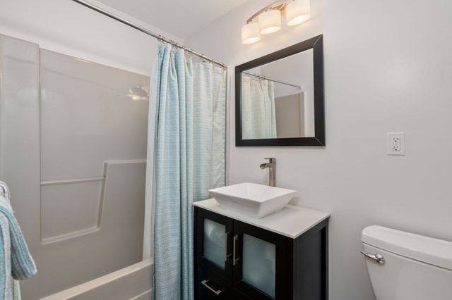 138 Sand Hill Rd, Groton, MA 01450