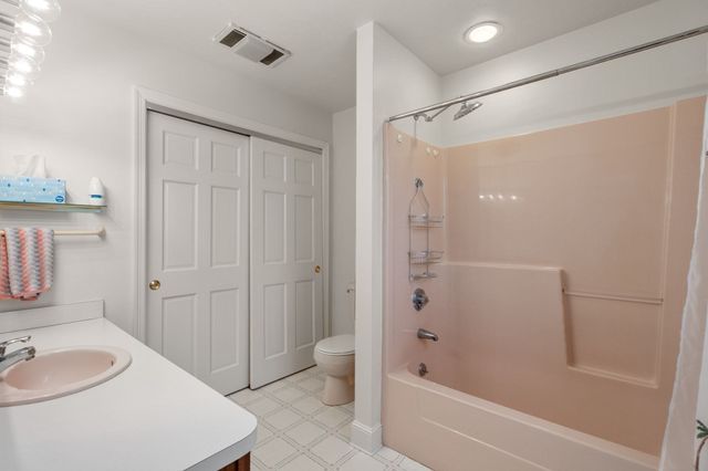 138 Sand Hill Rd, Groton, MA 01450