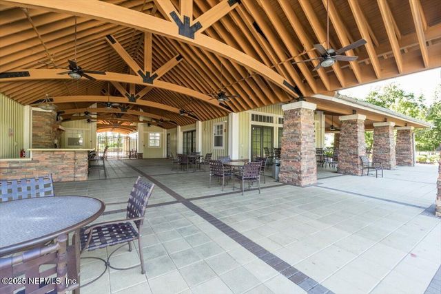 1011 WETLAND RIDGE Circle, Middleburg, FL 32068