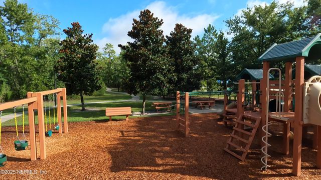 1011 WETLAND RIDGE Circle, Middleburg, FL 32068