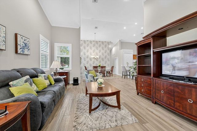 8137 Carnoustie Place, Port St Lucie, FL 34986