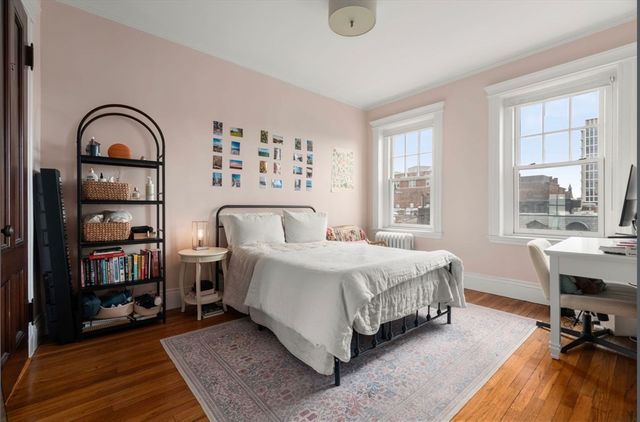 282 Newbury St 17A, Boston, MA 02116