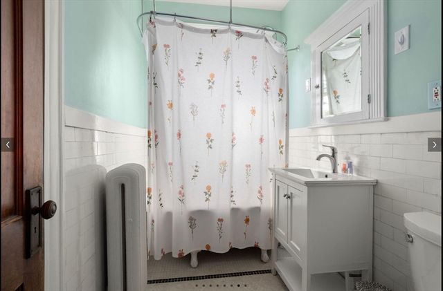 282 Newbury St 17A, Boston, MA 02116