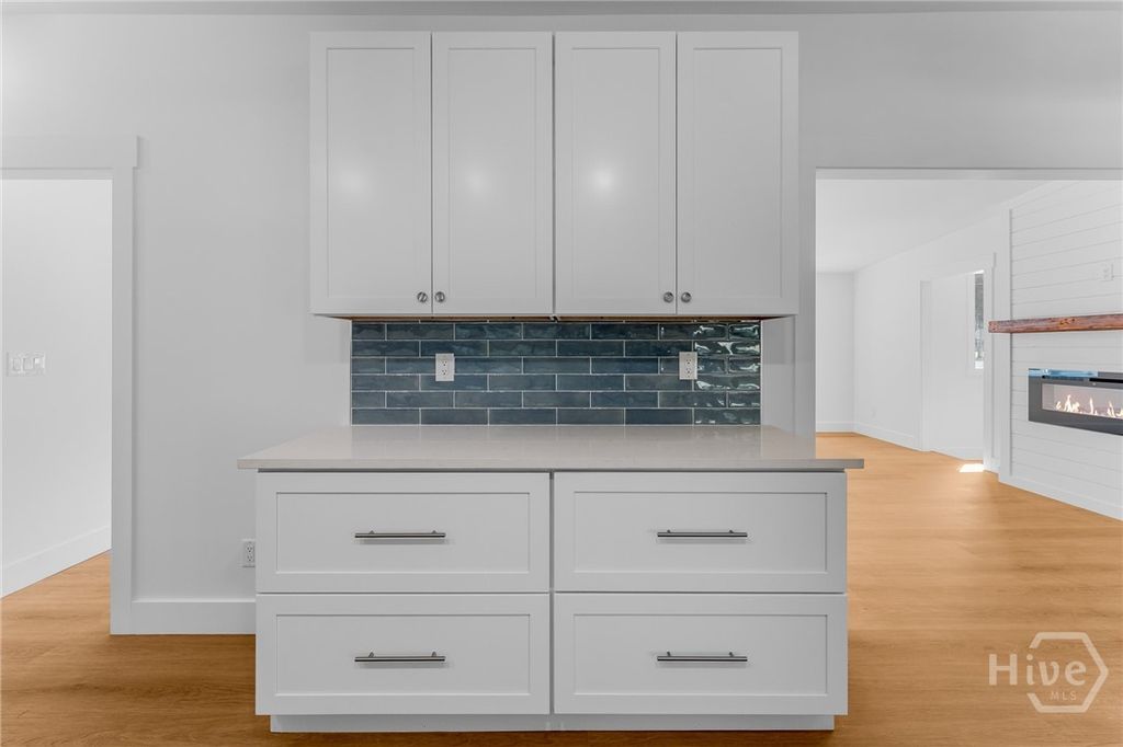 Image 12 of property listing at 205 Dyches Drive, Savannah, GA 31404