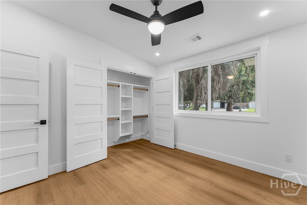 Image 18 of property listing at 205 Dyches Drive, Savannah, GA 31404