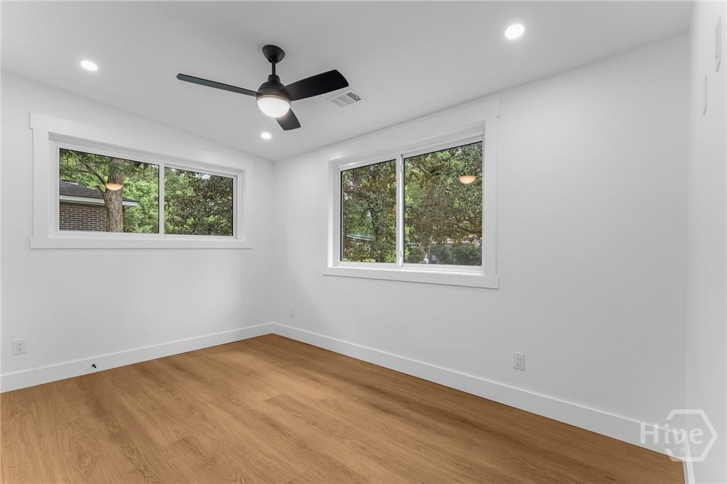 Image 19 of property listing at 205 Dyches Drive, Savannah, GA 31404