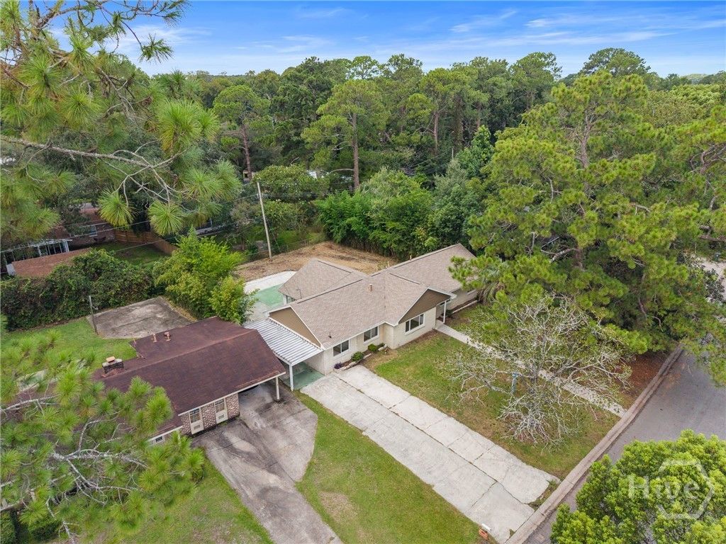 Image 40 of property listing at 205 Dyches Drive, Savannah, GA 31404